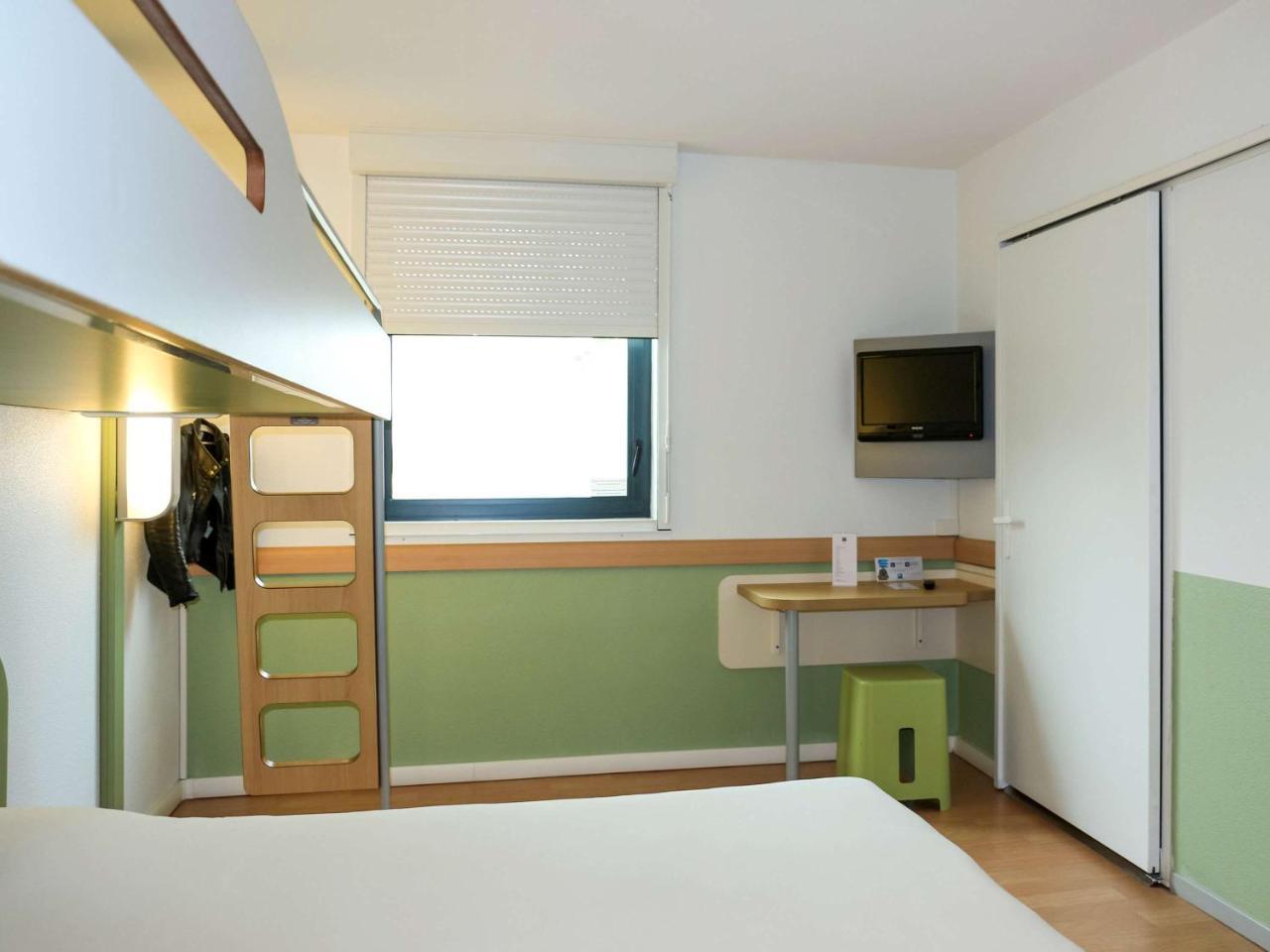 Ibis Budget Castelnaudary - A61 Экстерьер фото