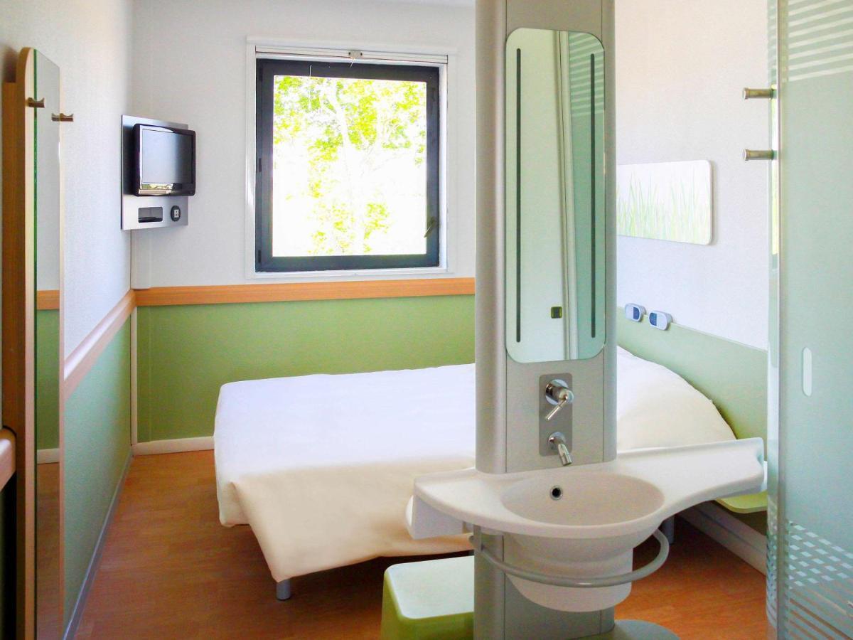 Ibis Budget Castelnaudary - A61 Экстерьер фото
